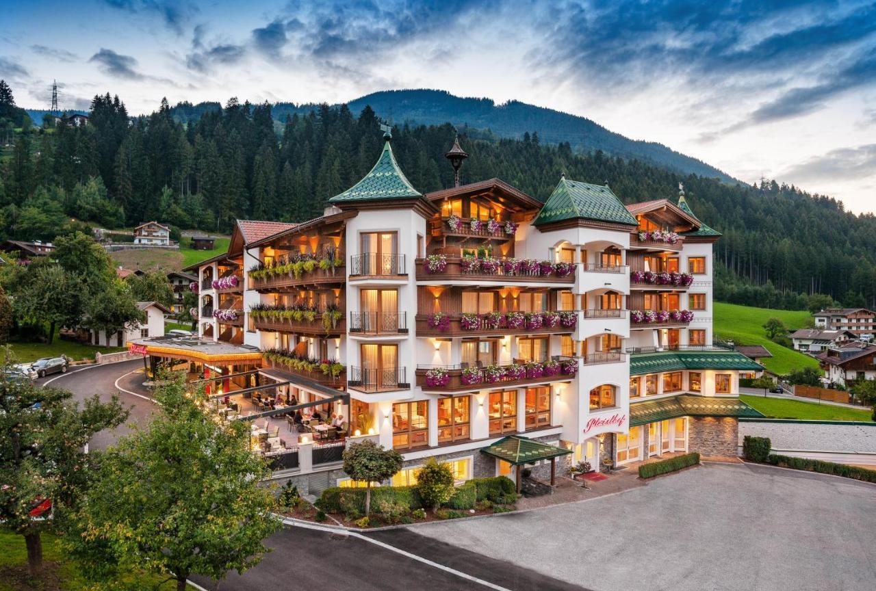 Platzlhof - Mein Hotel Im Zillertal Рід-ім-Ціллерталь Екстер'єр фото